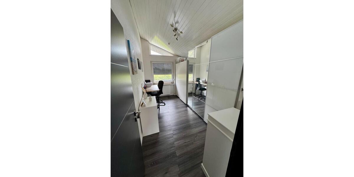Reihenhaus Emden - 4 Zimmer, 133 m&sup2;, 275.000&euro; | Angebot:26549487