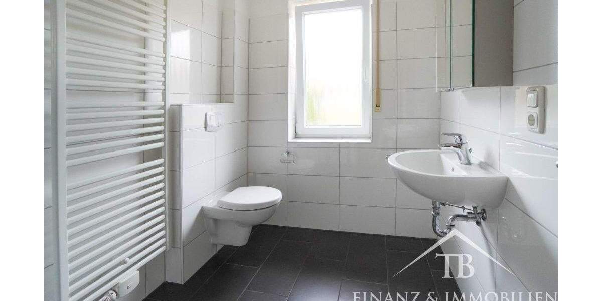 Doppelhaushälfte Hage - 3 Zimmer, 71 m&sup2;, 269.000&euro; | Angebot:25736887