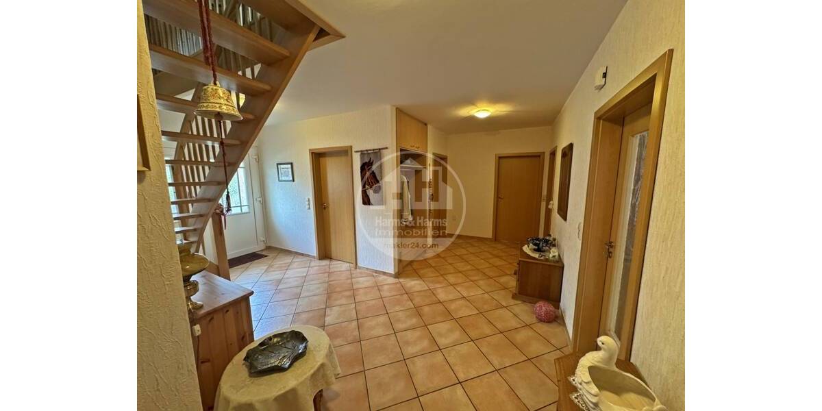 Mehrfamilienhaus, Wohnhaus Aurich Wallinghausen - 6 Zimmer, 150 m&sup2;, 425.000&euro; | Angebot:26750638