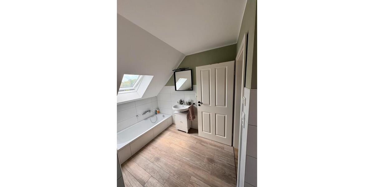 Doppelhaushälfte Ihlow - 4 Zimmer, 108 m&sup2;, 359.000&euro; | Angebot:26991121