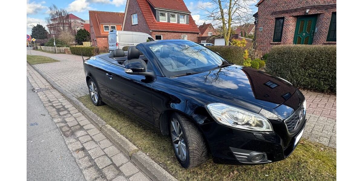 Volvo C70 141.500 km 18.500 &euro; Norden 26506