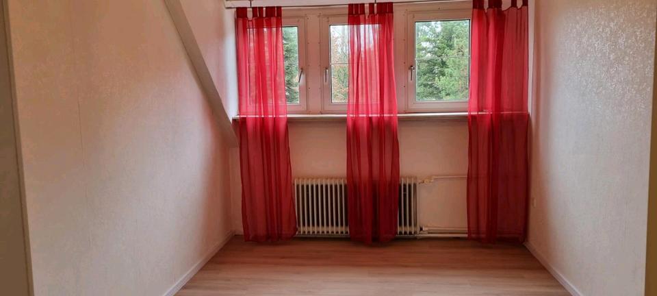Etagenwohnung Südbrookmerland - 2 Zimmer, 130 m&sup2;, 1.000&euro; | Angebot:25792005