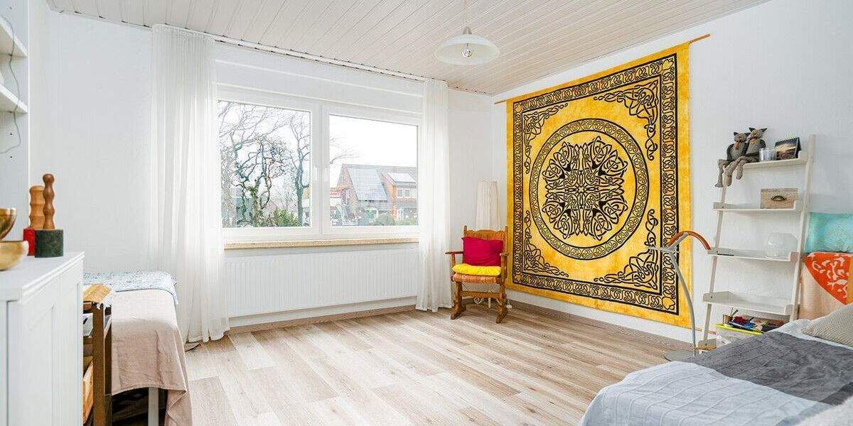 Einfamilienhaus Aurich / Plaggenburg Tannenhausen - 7 Zimmer, 221 m&sup2;, 379.000&euro; | Angebot:25800688