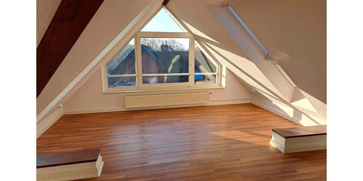 Dachgeschoßwohnung Hesel - 2 Zimmer, 50 m&sup2;, 490&euro; | Angebot:25448879