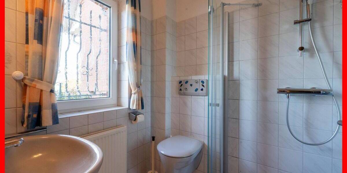 Mehrfamilienhaus, Wohnhaus Emden Früchteburg - 5 Zimmer, 123 m&sup2;, 328.000&euro; | Angebot:26026472