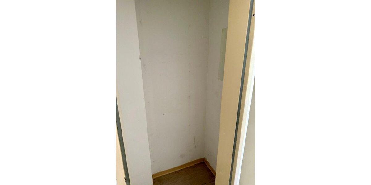 Erdgeschoßwohnung Norden - 2.5 Zimmer, 42 m&sup2;, 85.000&euro; | Angebot:27040239
