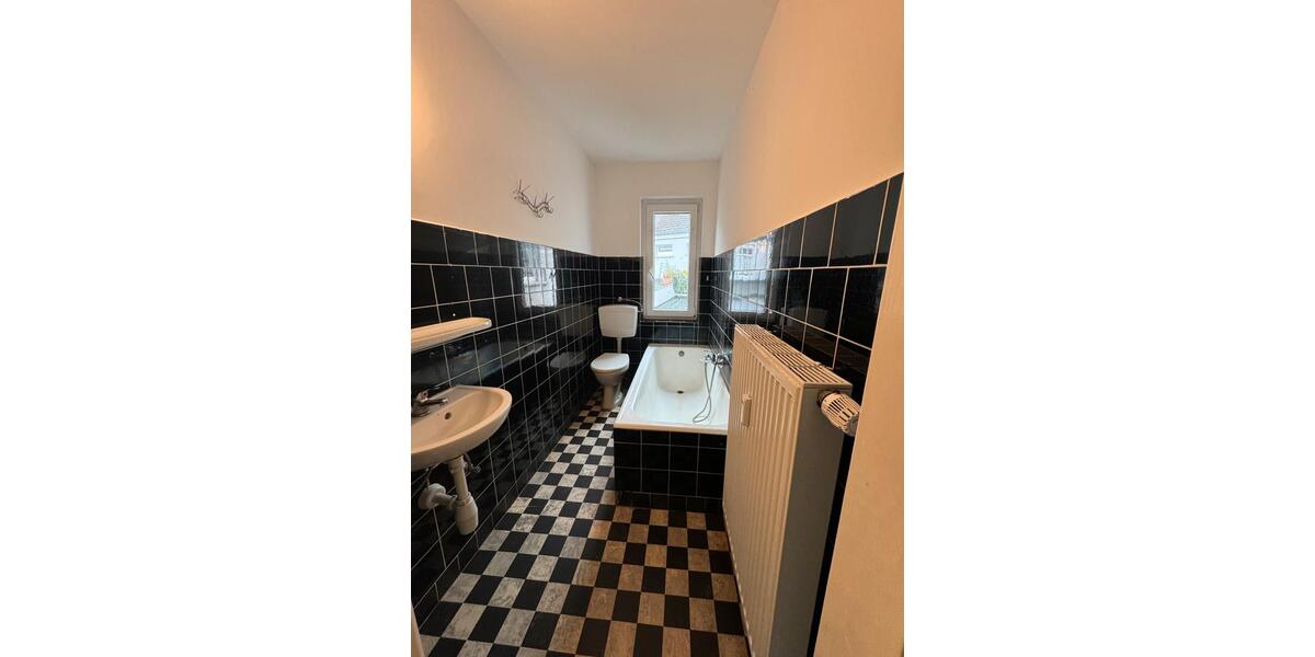 Etagenwohnung Leer (Ostfriesland) - 3 Zimmer, 75 m&sup2;, 546&euro; | Angebot:25431007