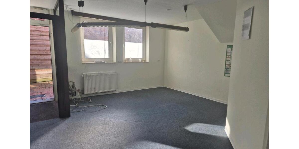 Gewerbeobjekt Weener - 1.200&euro; | Angebot:25308493