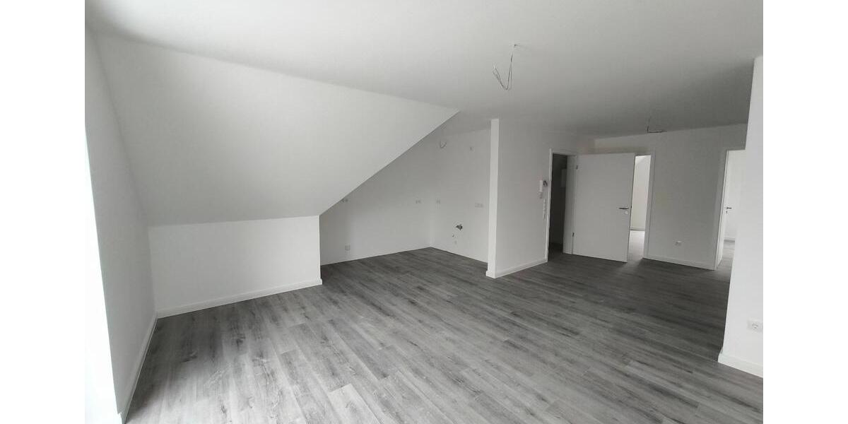 Etagenwohnung Aurich - 3 Zimmer, 91 m&sup2;, 1.255&euro; | Angebot:25377060
