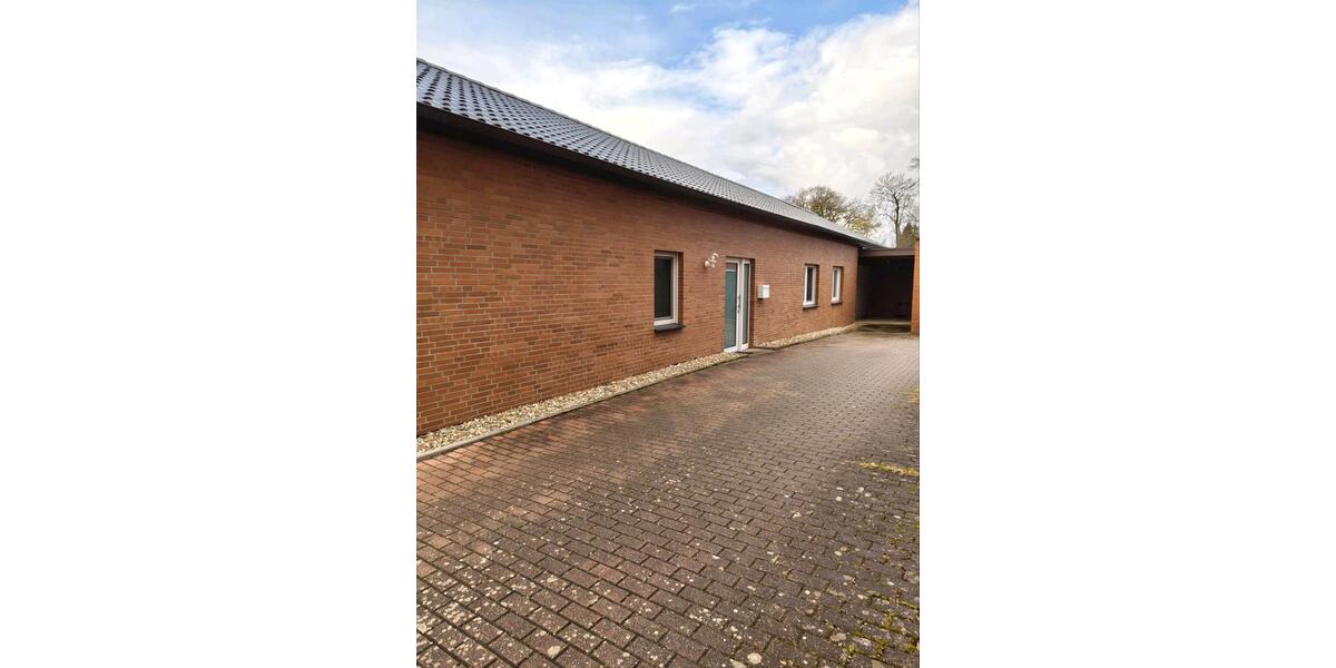 Einfamilienhaus Hage - 5 Zimmer, 134 m&sup2;, 1.700&euro; | Angebot:26025778