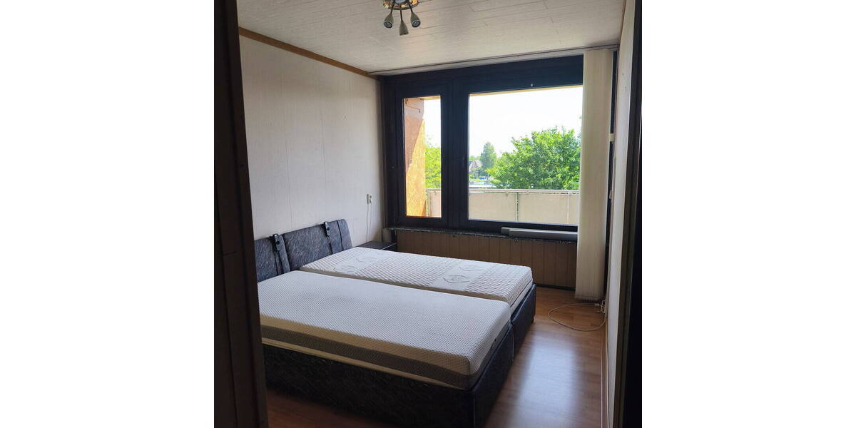 Etagenwohnung Emden Barenburg - 3 Zimmer, 87 m&sup2;, 79.000&euro; | Angebot:26730930