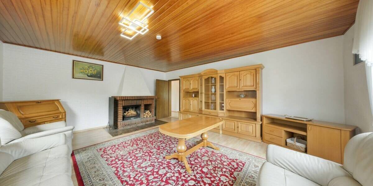 Mehrfamilienhaus, Wohnhaus Leer Loga - 7 Zimmer, 187 m&sup2;, 329.000&euro; | Angebot:26028314