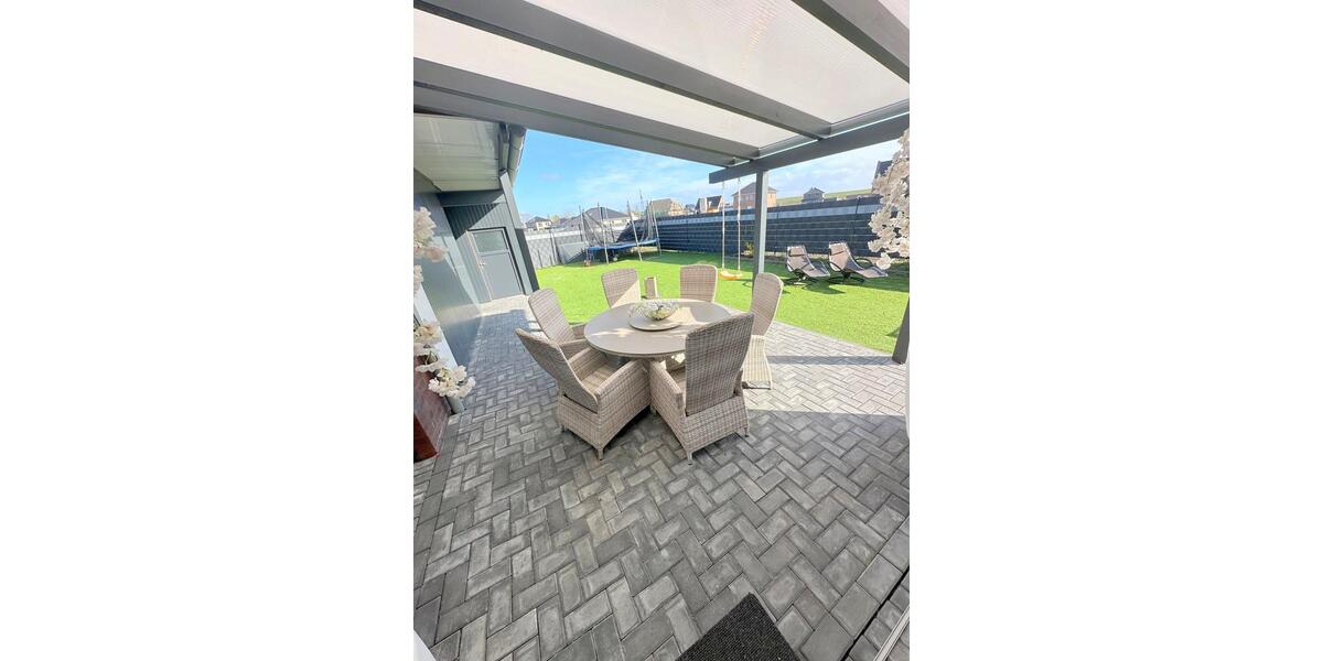 Doppelhaushälfte Emden - 6 Zimmer, 239 m&sup2;, 599.000&euro; | Angebot:26112405