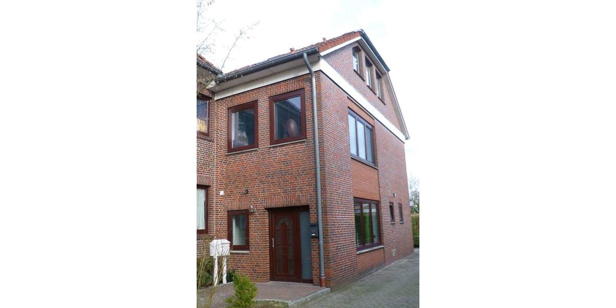 Etagenwohnung Leer (Ostfriesland) - 3 Zimmer, 90 m&sup2;, 890&euro; | Angebot:25979174