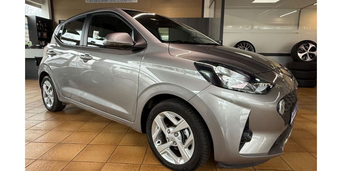 Hyundai i10 14.774 km 16.890 &euro; Marienhafe 26529