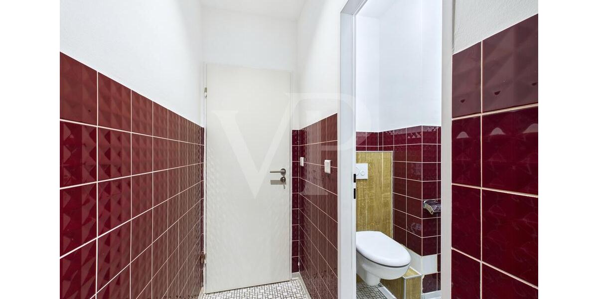 Etagenwohnung Emden - 5 Zimmer, 142 m&sup2;, 920&euro; | Angebot:25053327