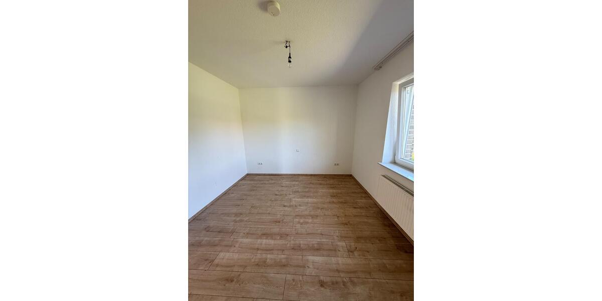 Doppelhaushälfte Hage - 3 Zimmer, 72 m&sup2;, 259.000&euro; | Angebot:26394919