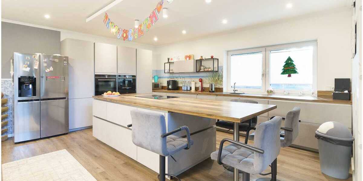 ***Modernes Anwesen - Haus mit Einliegerwohnung auf ca. 4.900 m² Grundstück mit Teich in Flachsmeer*** - Einfamilienhaus Westoverledingen | Angebot:23273632