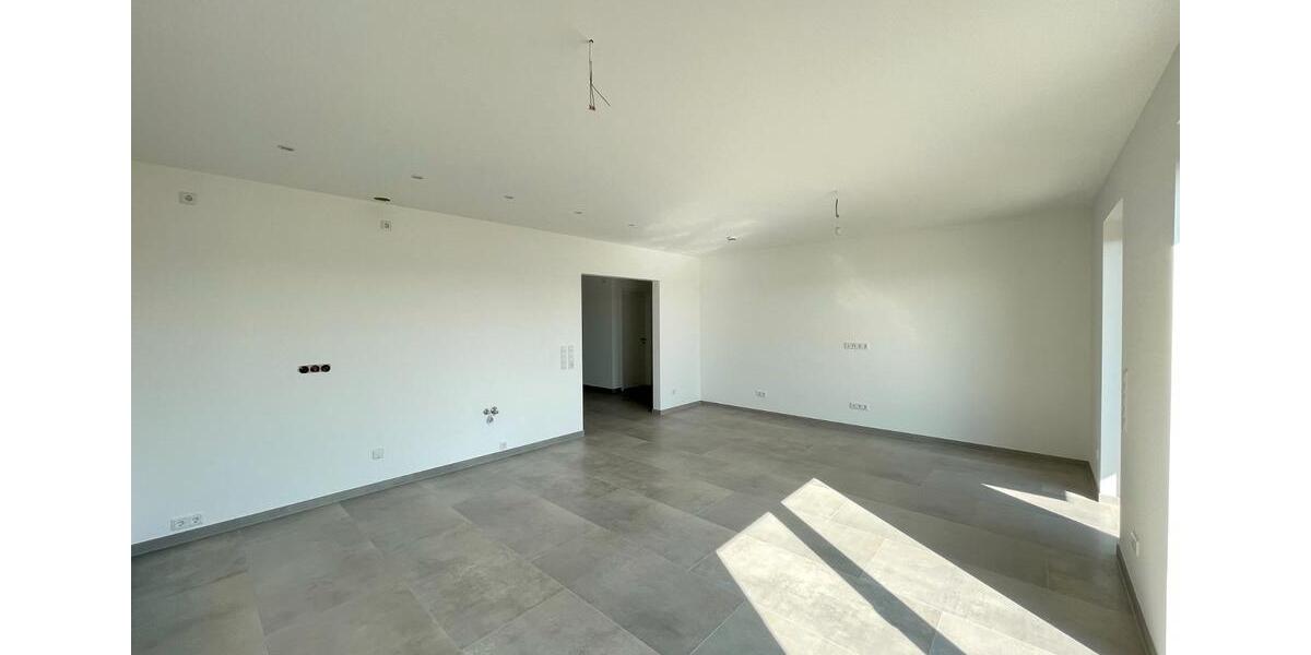 Etagenwohnung Emden - 3 Zimmer, 95 m&sup2;, 1.350&euro; | Angebot:26047027