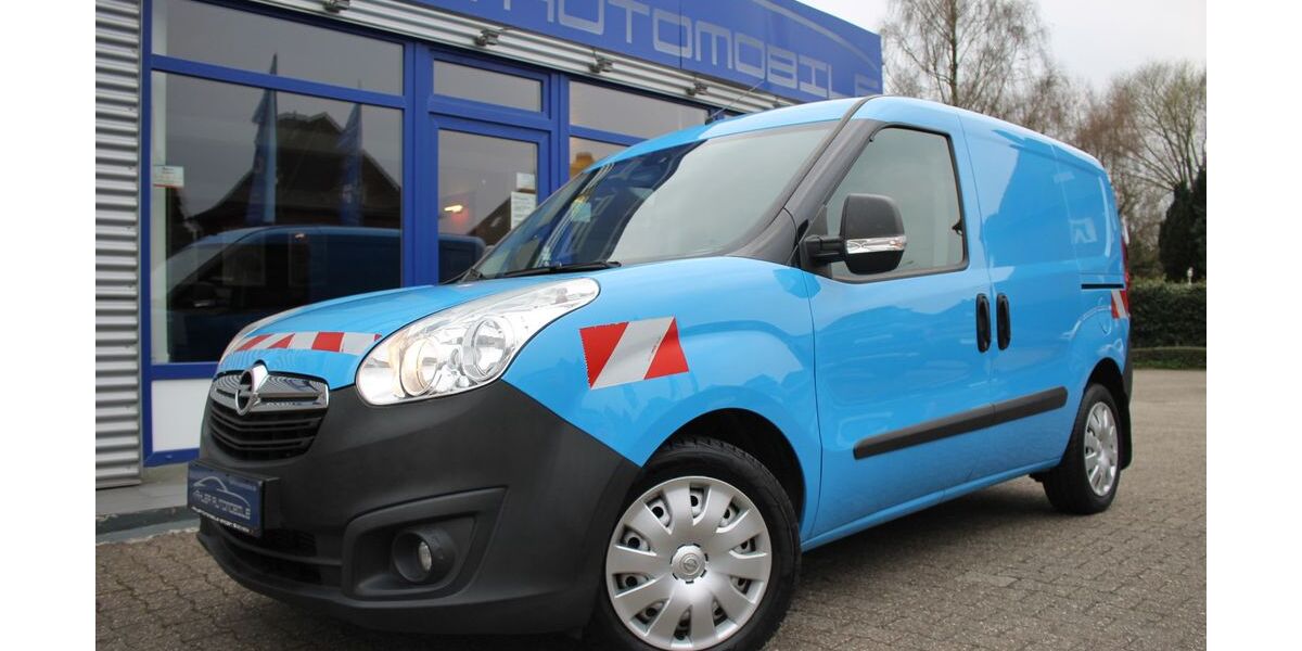Opel Combo 65.500 km 8.900 &euro; Emden 26721