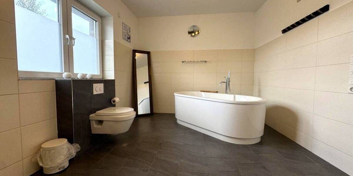 Bungalow Marienhafe - 5 Zimmer, 209 m&sup2;, 449.000&euro; | Angebot:26674077