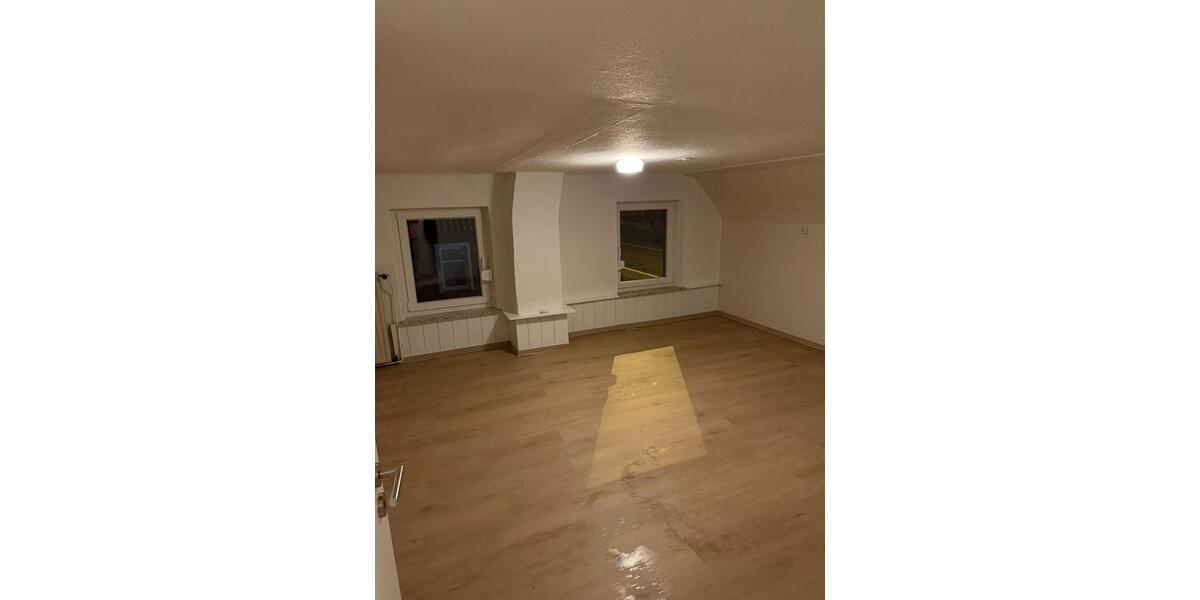 Etagenwohnung Bunde - 3 Zimmer, 120 m&sup2;, 950&euro; | Angebot:25026849