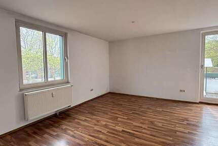 Wohnung Emden Rysumer Landstraße - 2 Zimmer, 74 m&sup2;, 650&euro; | Angebot:26106152