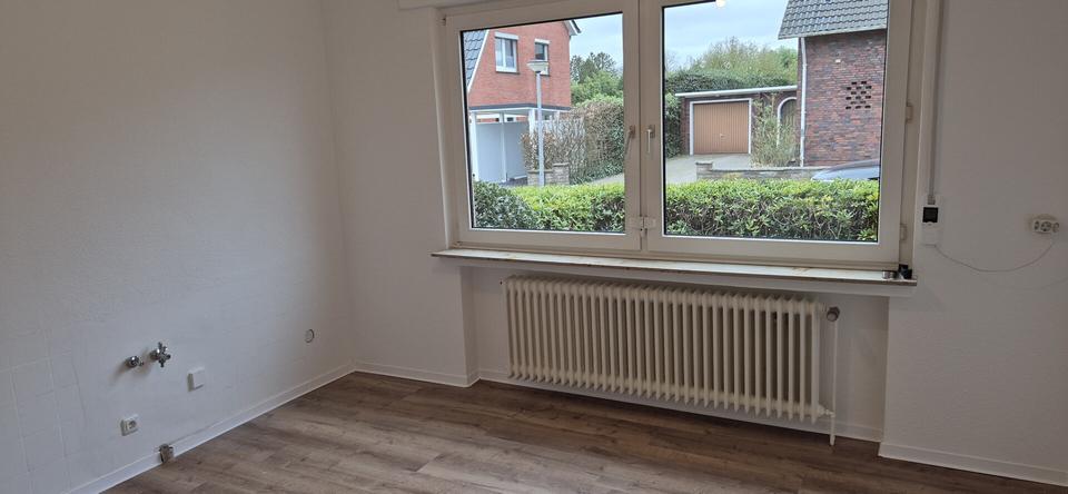 Erdgeschoßwohnung Leer (Ostfriesland) - 4 Zimmer, 120 m&sup2;, 960&euro; | Angebot:25422985