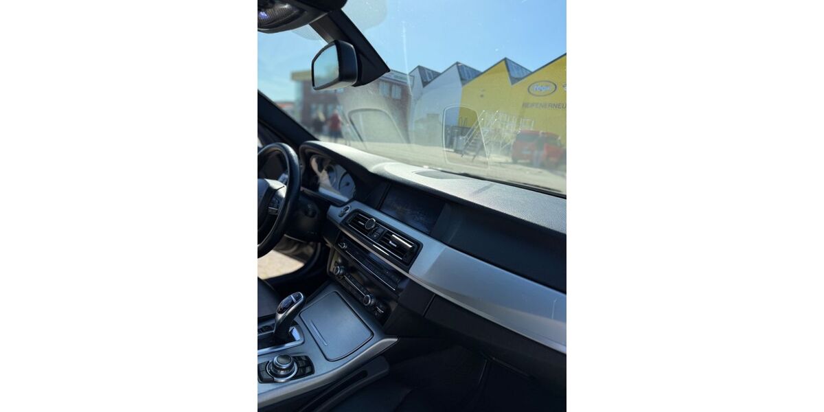 BMW 520 180.000 km 14.500 &euro; Aurich 26603