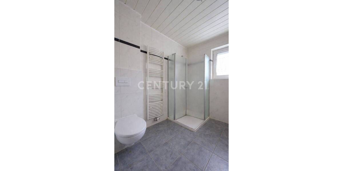 Reihenmittelhaus Emden Barenburg - 6 Zimmer, 124 m&sup2;, 119.900&euro; | Angebot:25801207