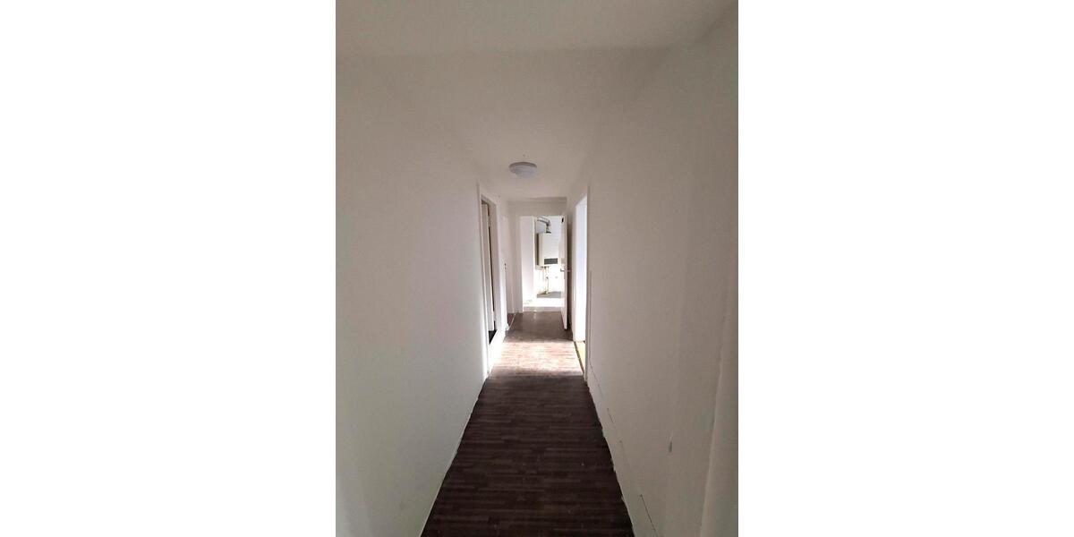 Etagenwohnung Emden - 3 Zimmer, 70 m&sup2;, 450&euro; | Angebot:27571942