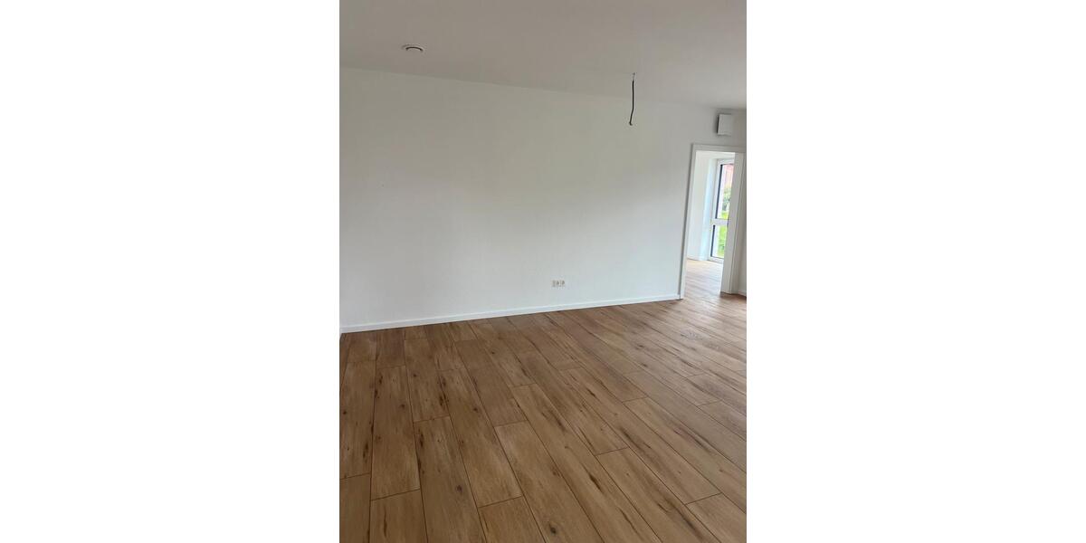 Etagenwohnung Aurich Egels und Wallinghausen - 3 Zimmer, 72 m&sup2;, 900&euro; | Angebot:26693504