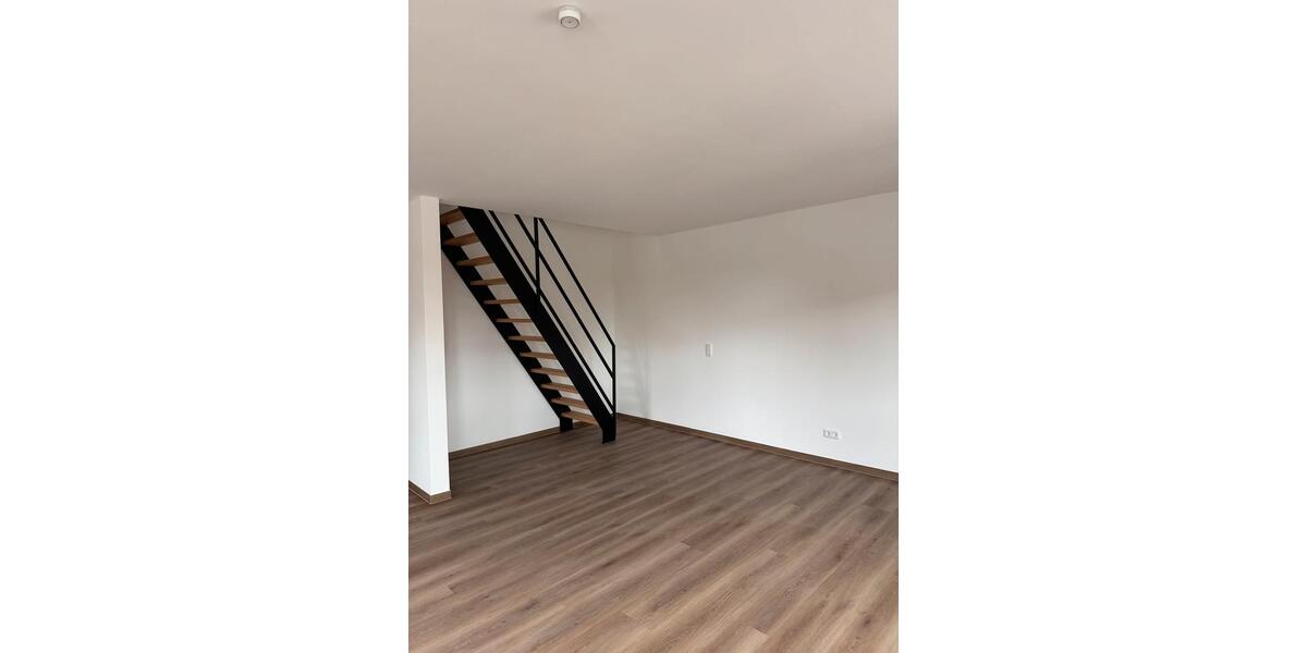 Einfamilienhaus Emden Tholenswehr - 4 Zimmer, 150 m&sup2;, 1.250&euro; | Angebot:27613395