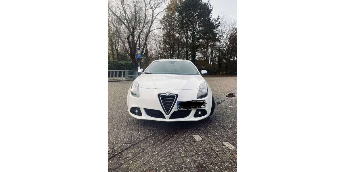 Alfa Romeo Giulietta 97.000 km 7.500 &euro; Aurich, Stadt 26605