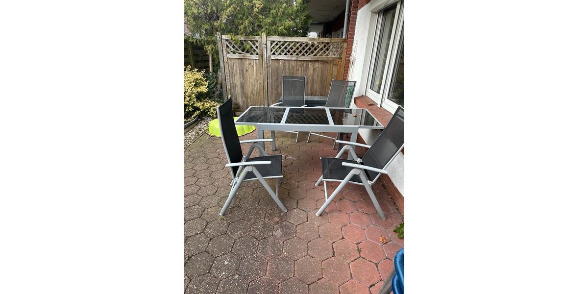 Etagenwohnung Aurich - 4 Zimmer, 90 m&sup2;, 850&euro; | Angebot:25711288