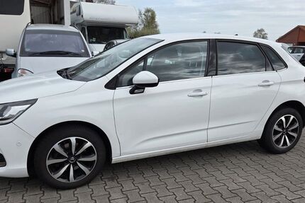 Citroen C4 145.123 km 7.999 &euro; Südbrookmerland 26624