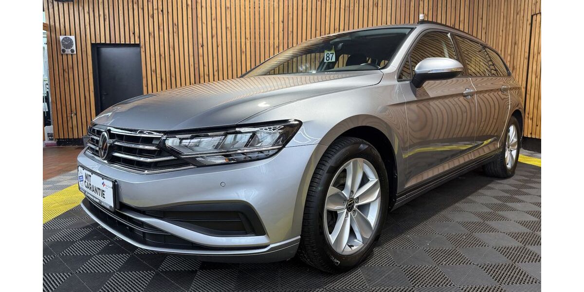 VW Passat Variant 46.987 km 24.450 &euro; Leer 26789