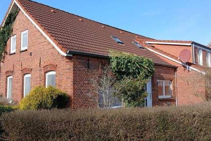 Haus Leer Loga - 1 Zimmer, 180 m&sup2;, 238.500&euro; | Angebot:25745423