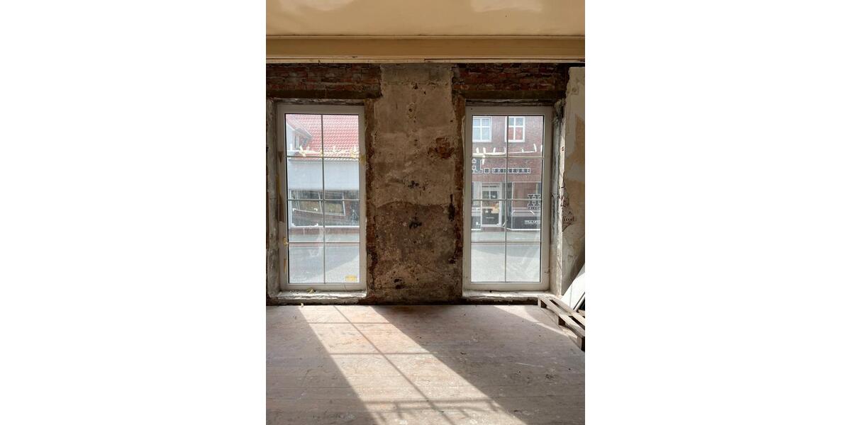 Mehrfamilienhaus, Wohnhaus Hage - 10 Zimmer, 300 m&sup2;, 500&euro; | Angebot:26197226