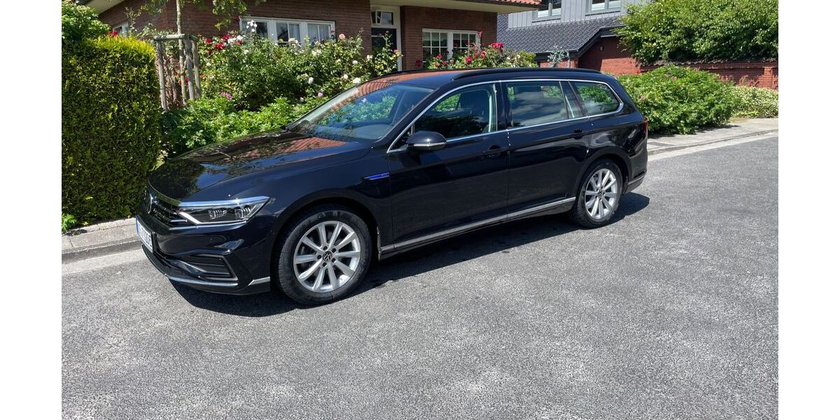 VW Passat Variant 98.000 km 21.900 &euro; Norden 26506