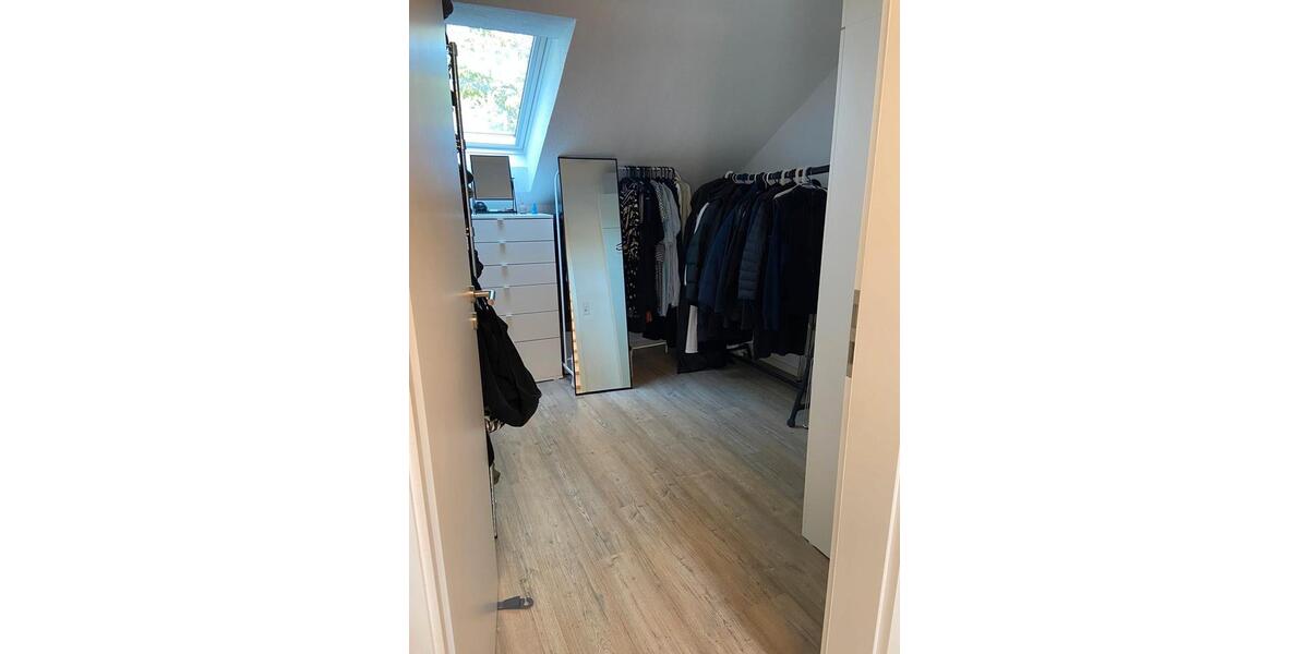 Maisonettenwohnung Aurich - 3 Zimmer, 86 m&sup2;, 860&euro; | Angebot:27610079