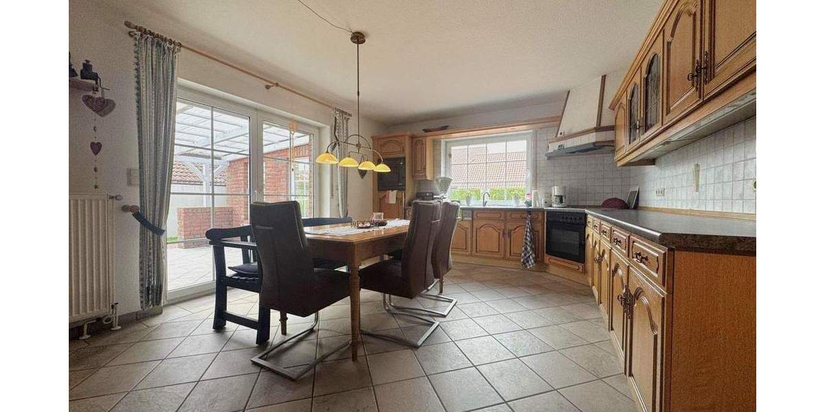 Einfamilienhaus Berumbur - 6 Zimmer, 209 m&sup2;, 475.000&euro; | Angebot:25689849