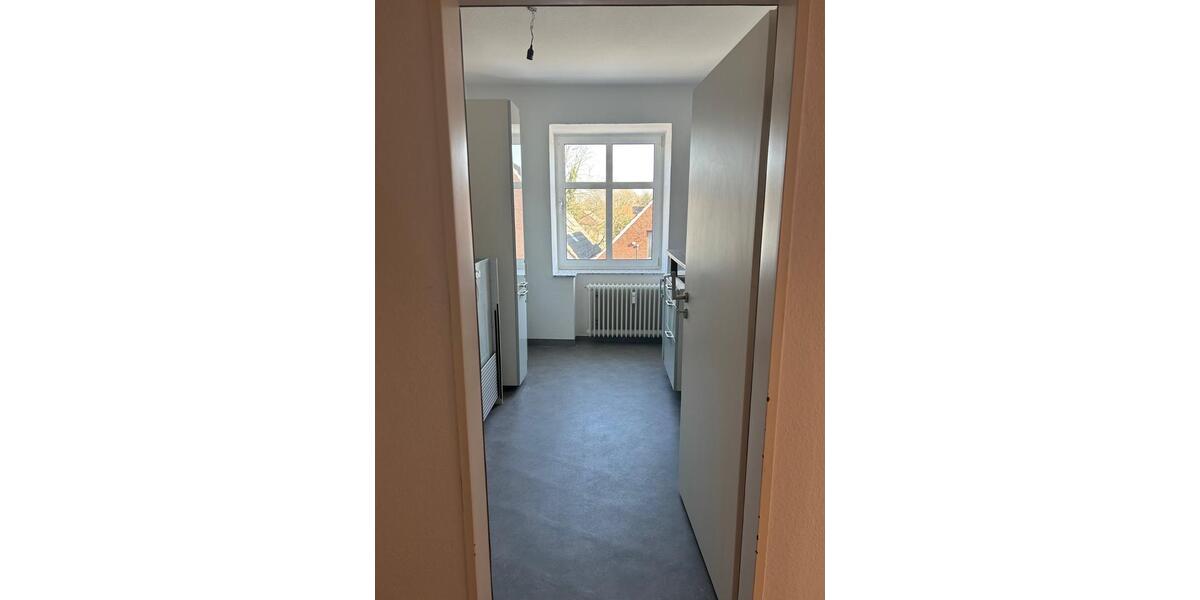 Etagenwohnung Moormerland - 3 Zimmer, 95 m&sup2;, 700&euro; | Angebot:25539296