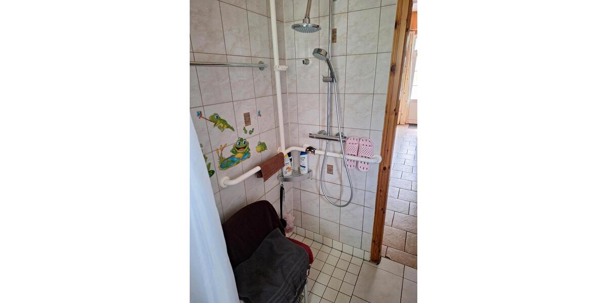 Einfamilienhaus Ihlow - 11 Zimmer, 150 m&sup2;, 135.000&euro; | Angebot:26992016