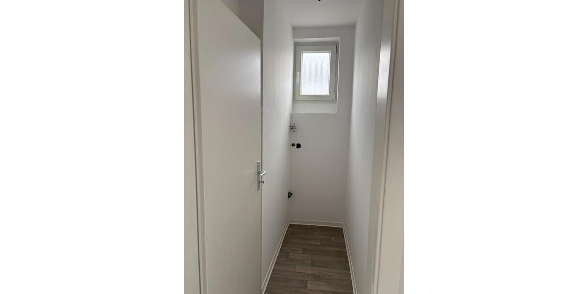 Etagenwohnung Emden Rysumer Landstraße - 2 Zimmer, 43 m&sup2;, 450&euro; | Angebot:25790271