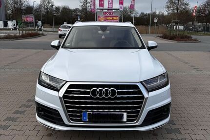 Audi Q7 102.000 km 39.500 &euro; Emden 26725