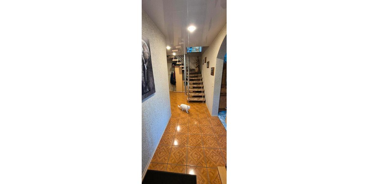 Einfamilienhaus Aurich Georgsfeld und Tannenhausen - 9 Zimmer, 260 m&sup2;, 650.000&euro; | Angebot:25283377