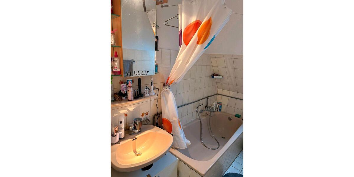 Dachgeschoßwohnung Emden Rysumer Landstraße - 3 Zimmer, 65 m&sup2;, 790&euro; | Angebot:25149292