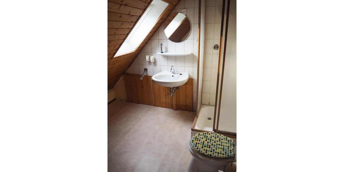 Einfamilienhaus Norden - 8 Zimmer, 214 m&sup2;, 225.000&euro; | Angebot:25960534