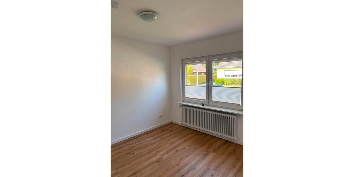 Doppelhaushälfte Norden - 4 Zimmer, 100 m&sup2;, 825&euro; | Angebot:26690434